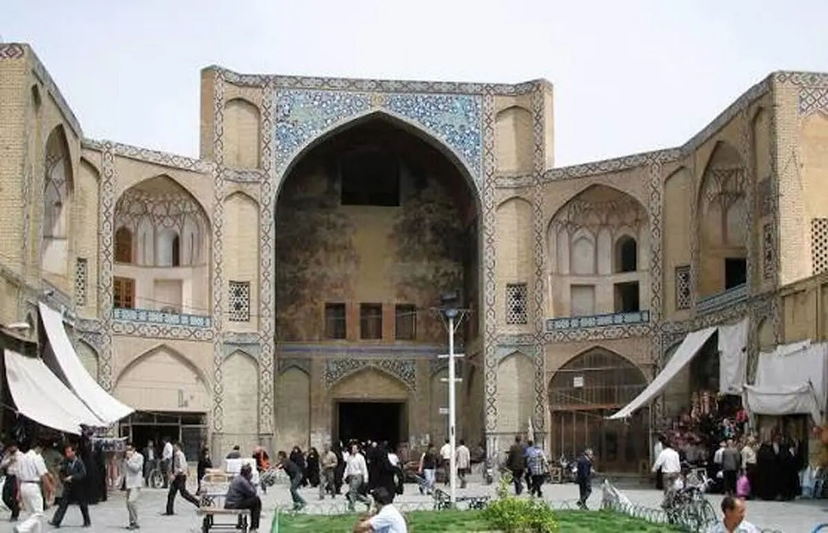 سفر به ایران قدیم؛ «بازار قیصریه اصفهان» در دوران رضاخان