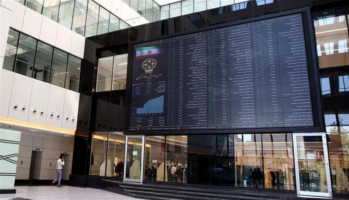 شاخص بورس تهران امروز 10 تیر / سبز کم رنگ بازار پیش از تعطیلات