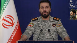 قرارگاه خاتم: اجازه دخالت در مدیریت تنگه هرمز را به آمریکا نمی‌دهیم