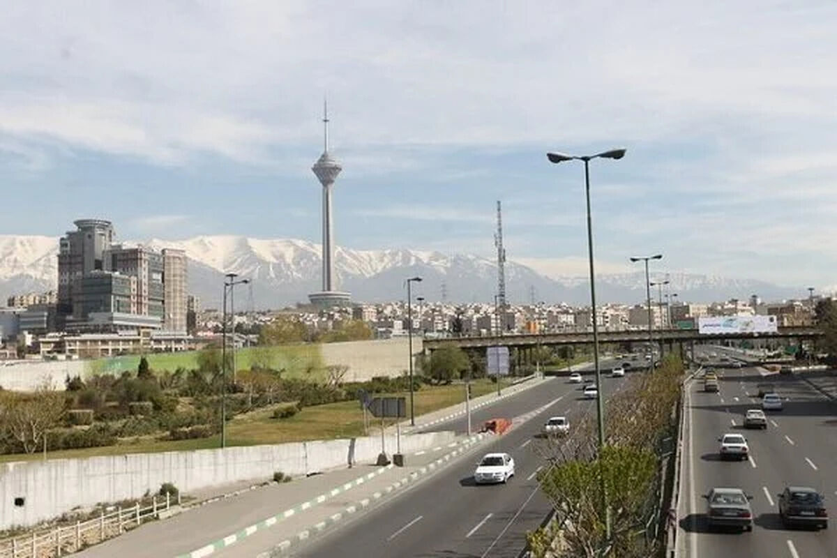 نفس تهران امروز به شماره افتاد یا هوا قابل تنفس ماند؟ | آخرین وضعیت کیفیت هوای پایتخت امروز جمعه ۲۶ تیر ۱۴۰۵