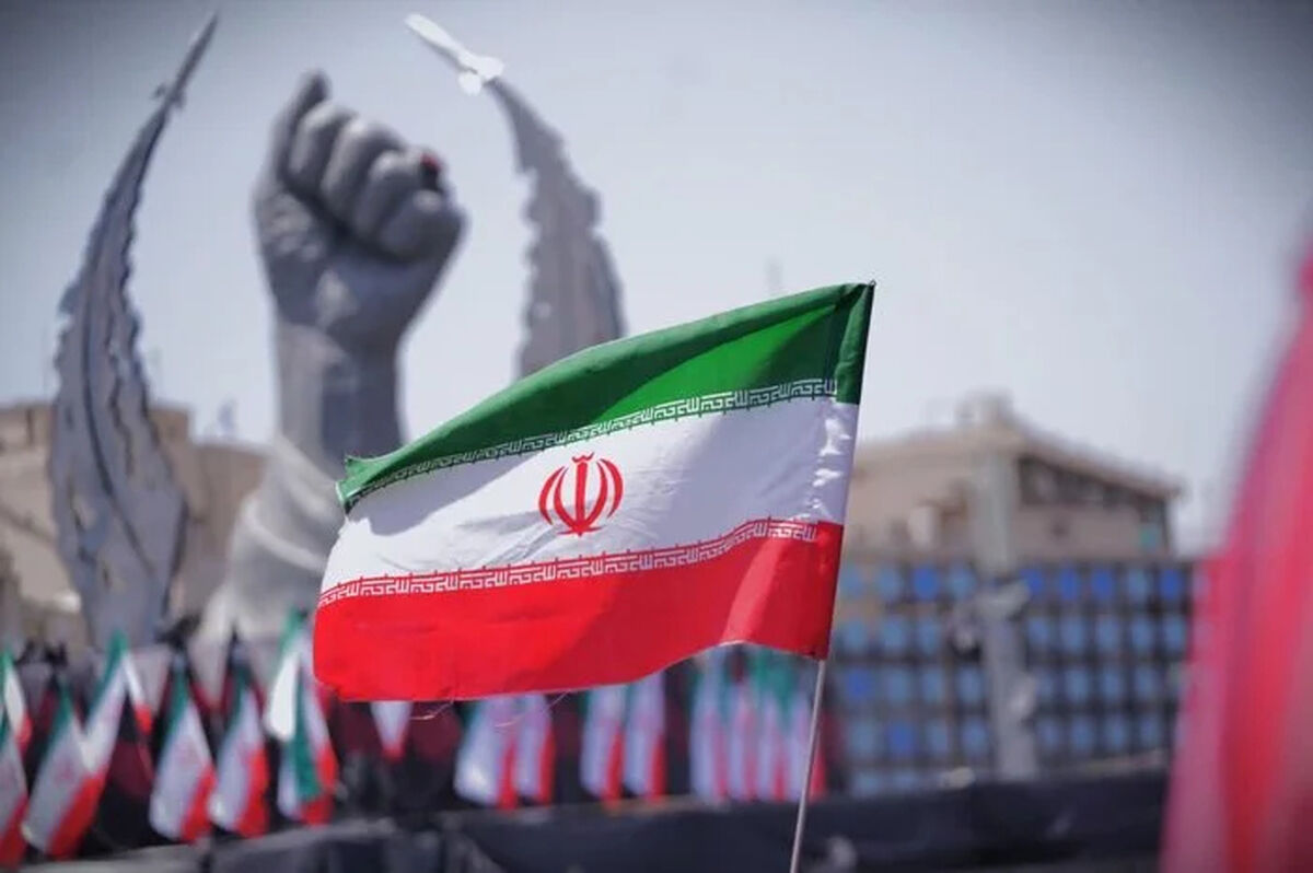 آهنگ حماسی «ایران ایران ذوالفقار حضرت حیدر اتحاد اتحاد اتحاد مردم و کشور»