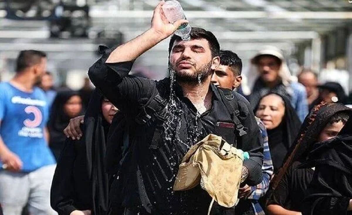 بهترین لباس برای پیاده روی اربعین و جلوگیری از گرمازدگی