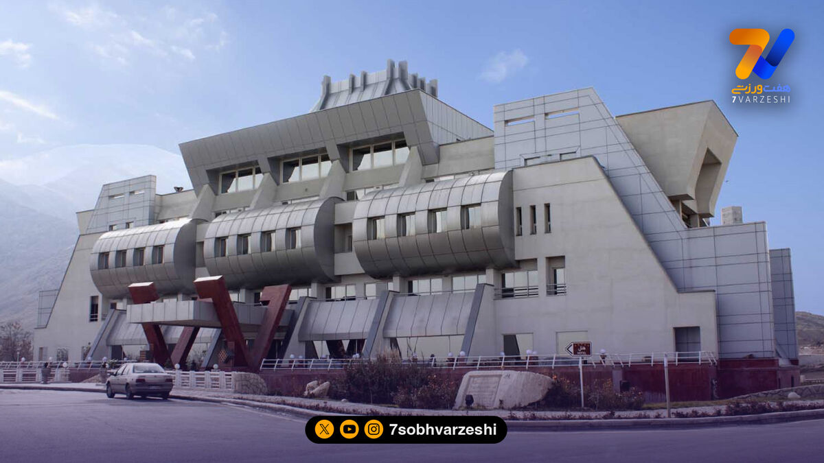 اقامت همزمان استقلال، پرسپولیس و داوران در یک هتل؛ دربی دورهمی در اراک