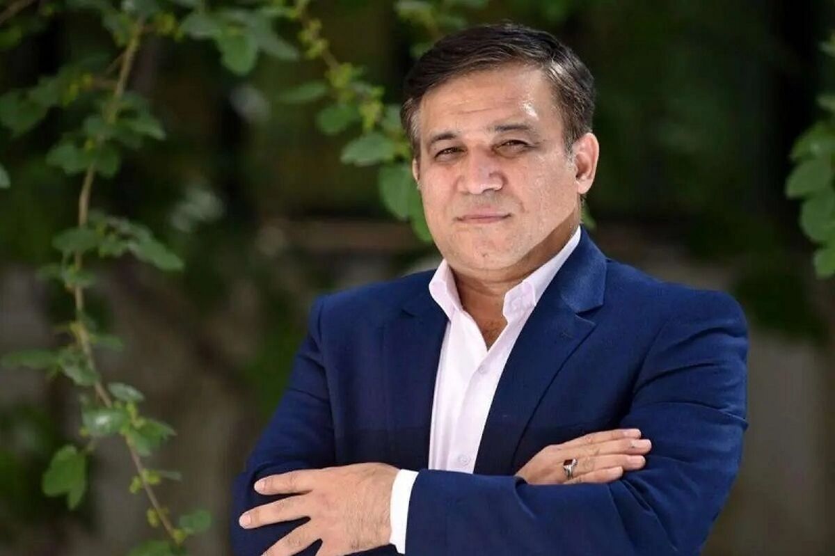مدیرعامل استقلال خواننده شد؛ دیگر ای برگشته مژگان!