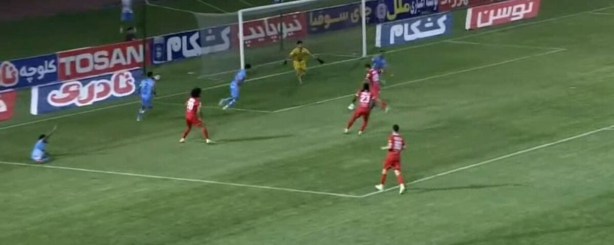 گل مردود پرسپولیس به چادرملو