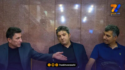 محمود فکری: عادل فردوسی پور وسط باز بزرگ است/ پشت پرده نظرسنجی های  90  برای کی روش چه بود؟